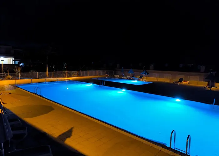 Luna - Ac, 2 Pools, Panoramic Ocean, Private Garage, Fibre Net