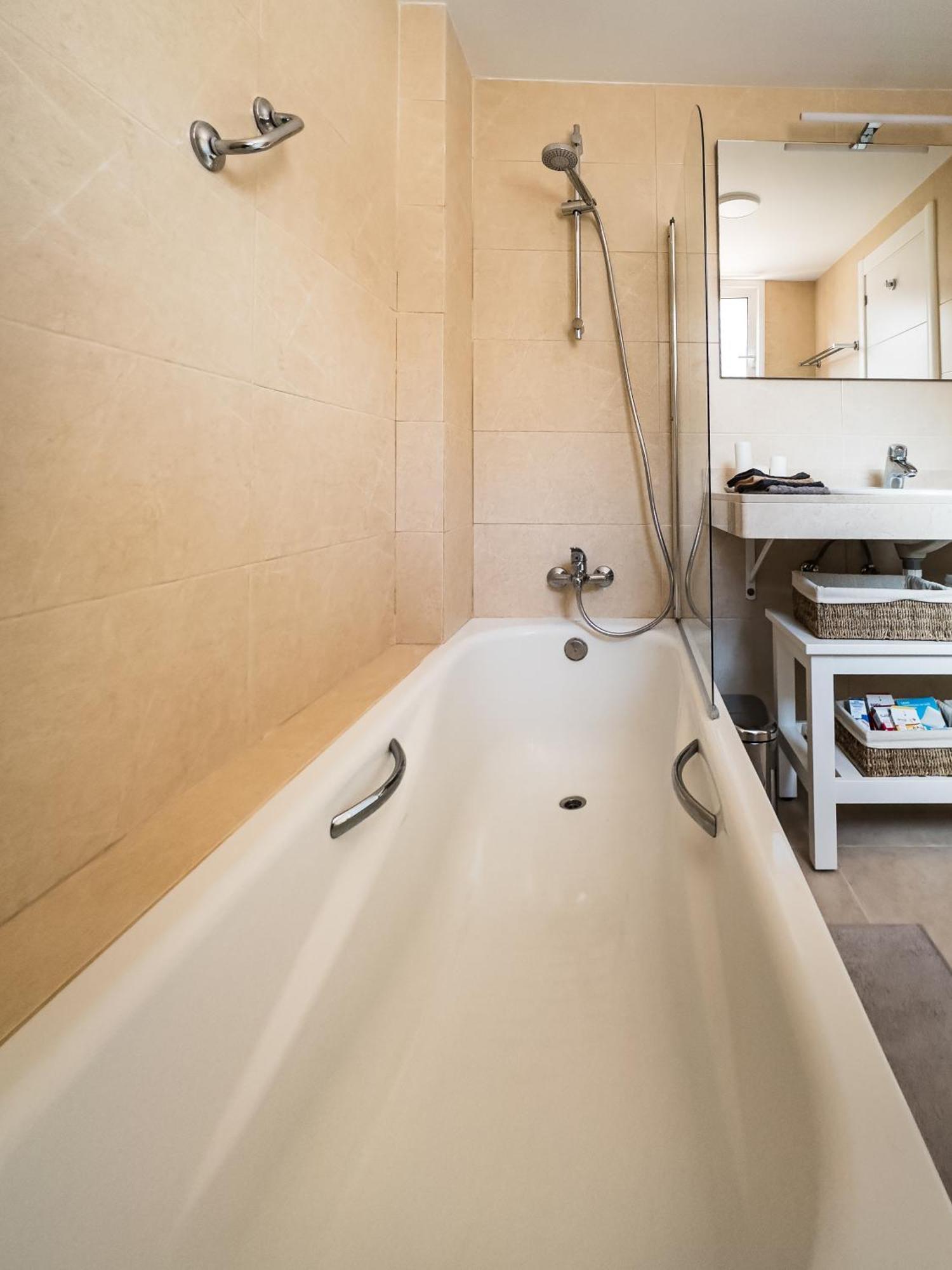 Appartement Luna - Ac, 2 Pools, Panoramic Ocean, Private Garage, Fibre Net